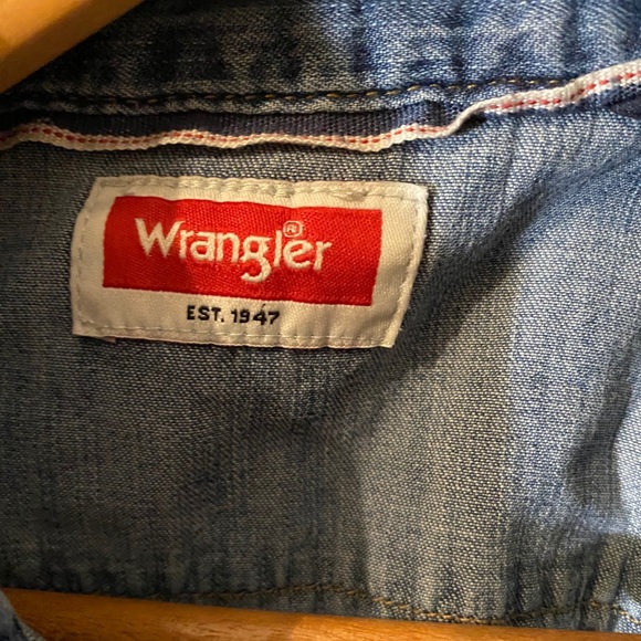 Wrangler denim button shirt - Picture 2 of 2